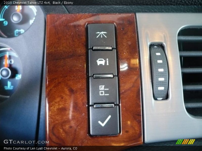 Black / Ebony 2010 Chevrolet Tahoe LTZ 4x4