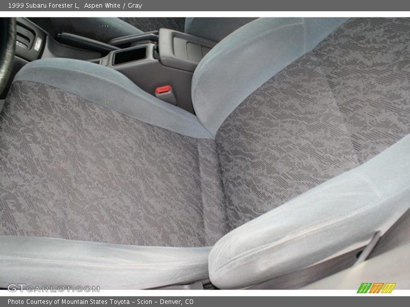 Aspen White / Gray 1999 Subaru Forester L