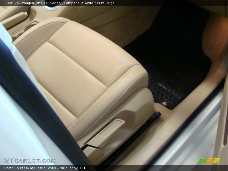 Campanella White / Pure Beige 2006 Volkswagen Jetta TDI Sedan
