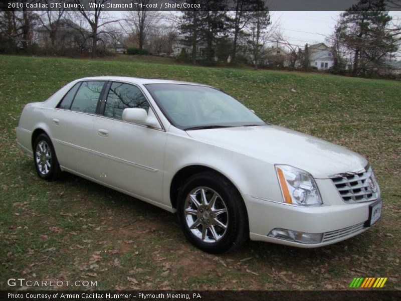 White Diamond Tri-coat / Shale/Cocoa 2010 Cadillac DTS Luxury