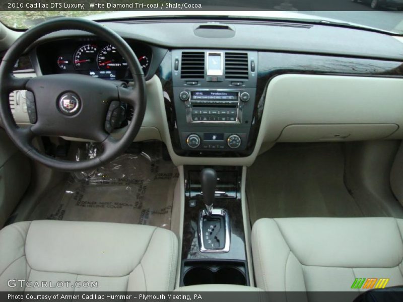 White Diamond Tri-coat / Shale/Cocoa 2010 Cadillac DTS Luxury