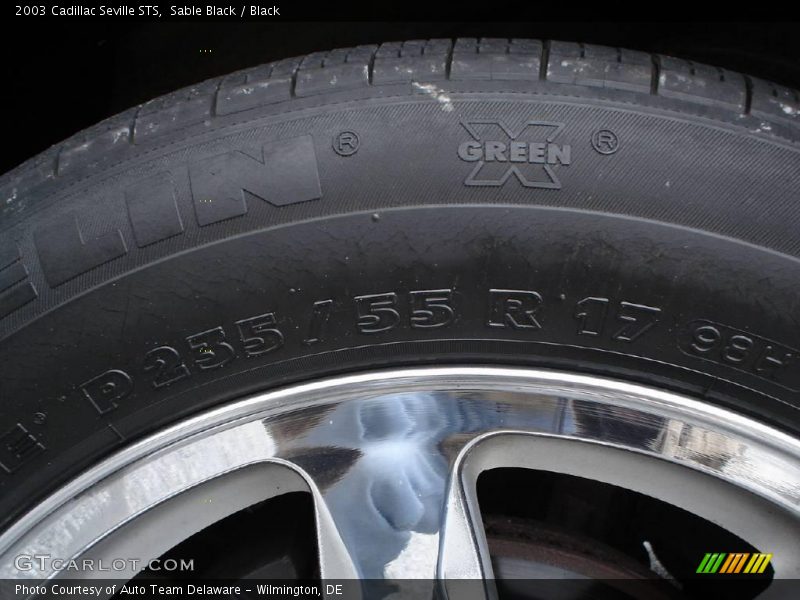 Sable Black / Black 2003 Cadillac Seville STS
