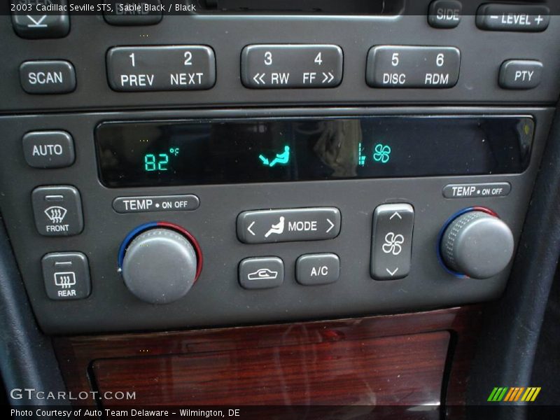Controls of 2003 Seville STS