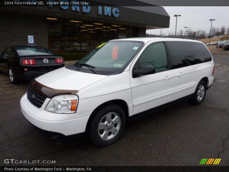 Vibrant White / Flint Grey 2004 Ford Freestar SES