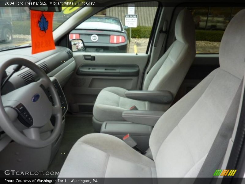Vibrant White / Flint Grey 2004 Ford Freestar SES