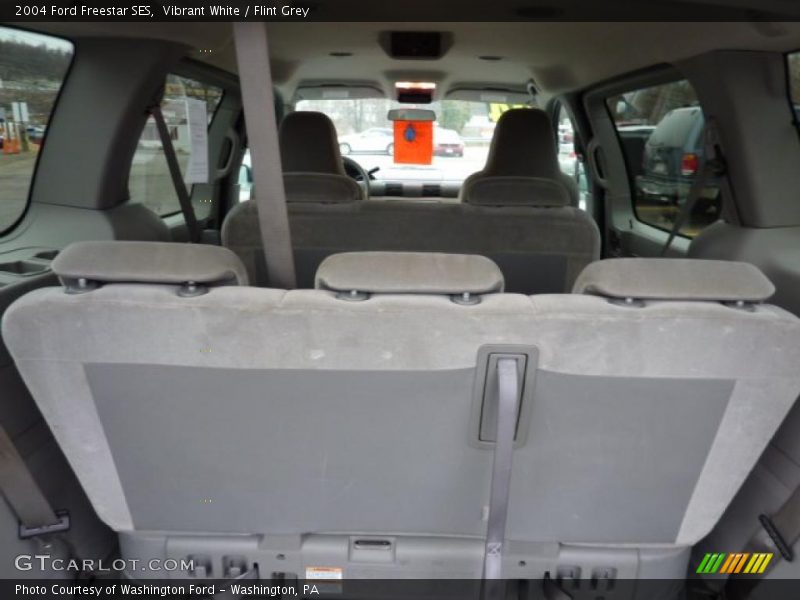 Vibrant White / Flint Grey 2004 Ford Freestar SES