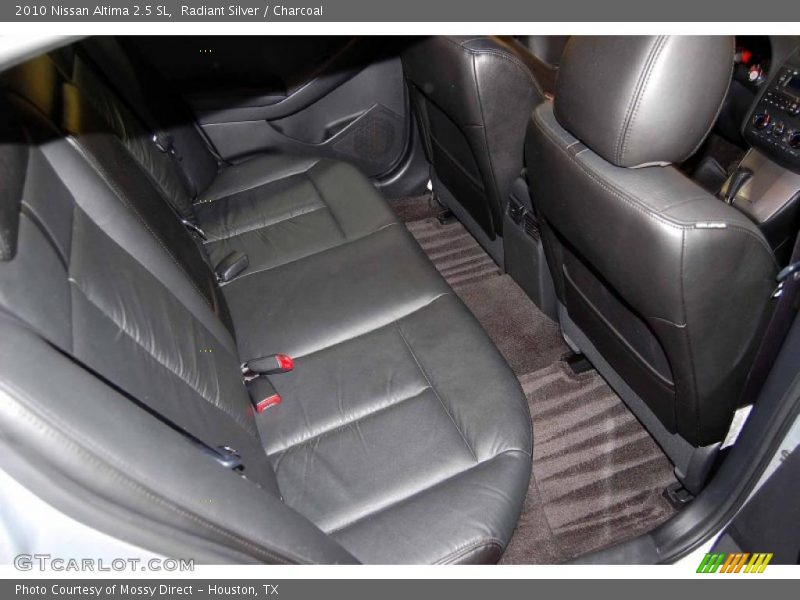 Radiant Silver / Charcoal 2010 Nissan Altima 2.5 SL