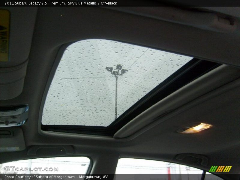 Sunroof of 2011 Legacy 2.5i Premium
