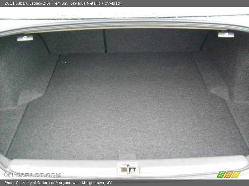  2011 Legacy 2.5i Premium Trunk