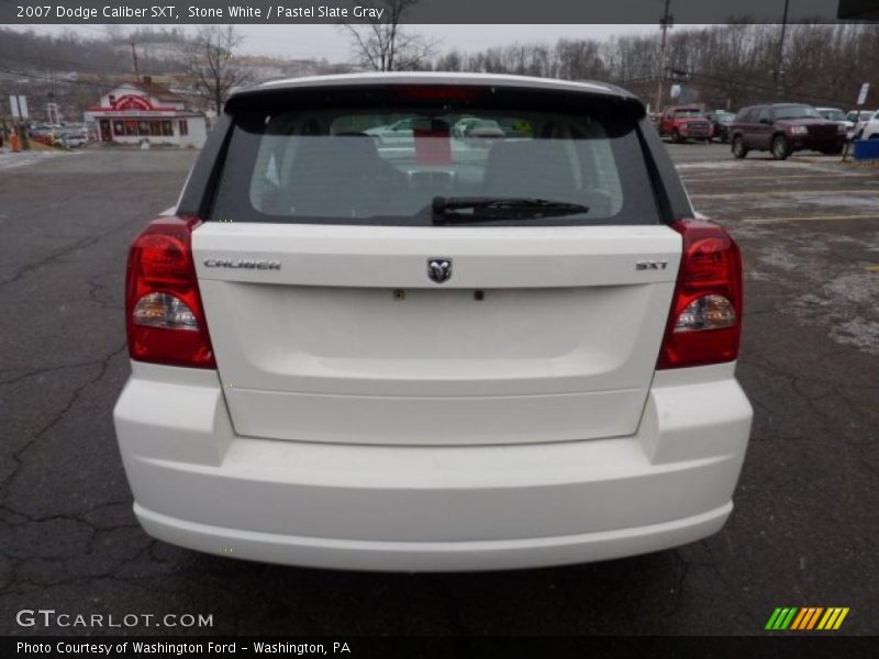 Stone White / Pastel Slate Gray 2007 Dodge Caliber SXT