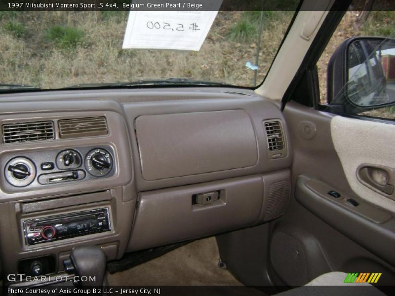 Belgium Green Pearl / Beige 1997 Mitsubishi Montero Sport LS 4x4