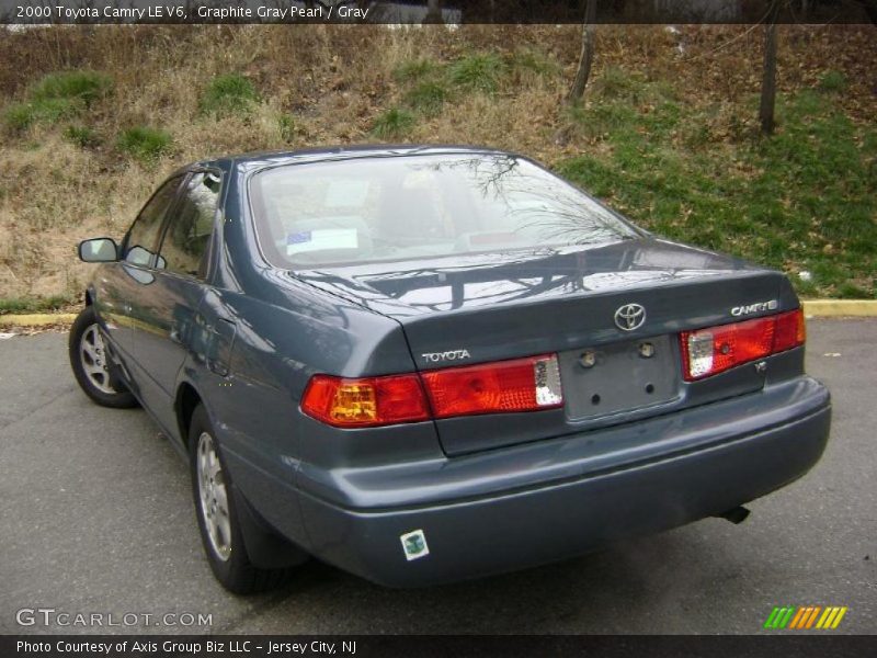 Graphite Gray Pearl / Gray 2000 Toyota Camry LE V6