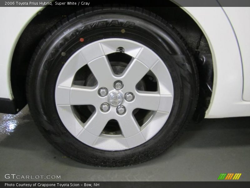  2006 Prius Hybrid Wheel