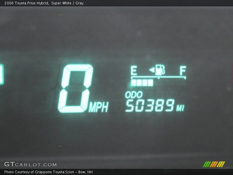 Super White / Gray 2006 Toyota Prius Hybrid