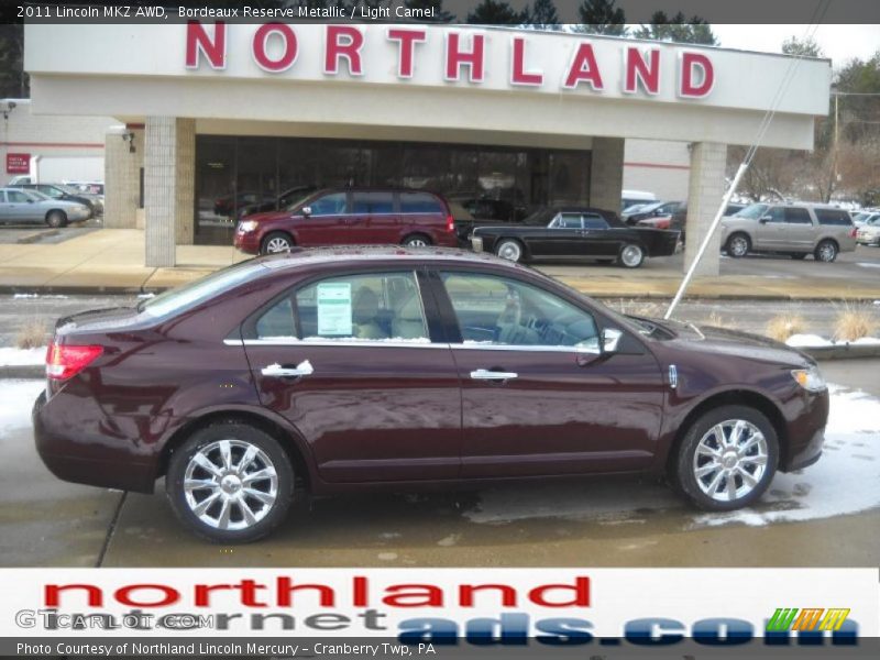 Bordeaux Reserve Metallic / Light Camel 2011 Lincoln MKZ AWD