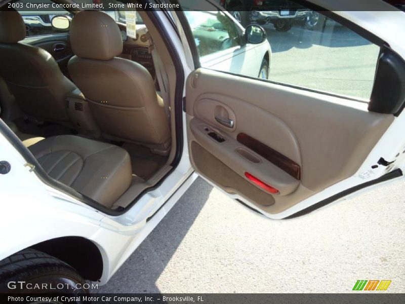 Stone White / Sandstone 2003 Chrysler Concorde Limited