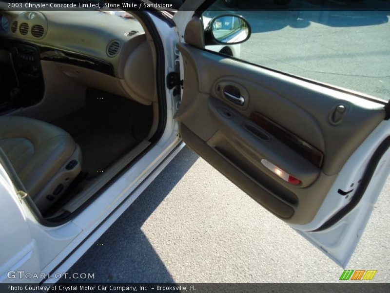 Stone White / Sandstone 2003 Chrysler Concorde Limited