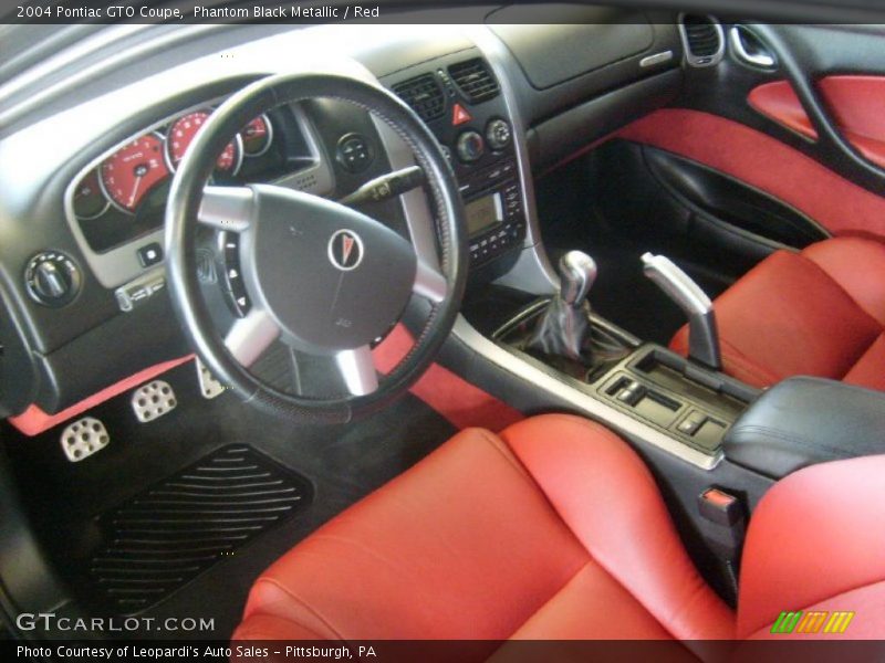 Dashboard of 2004 GTO Coupe