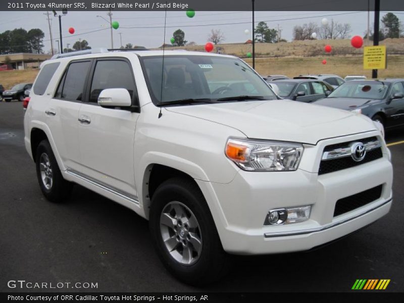 Front 3/4 View of 2011 4Runner SR5