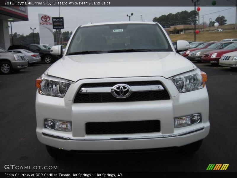 Blizzard White Pearl / Sand Beige 2011 Toyota 4Runner SR5