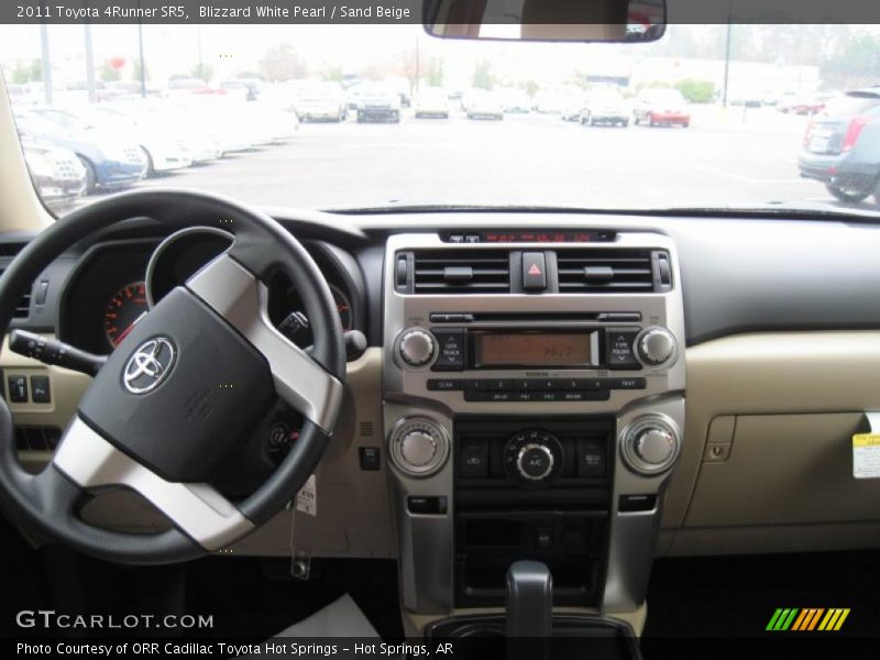 Blizzard White Pearl / Sand Beige 2011 Toyota 4Runner SR5