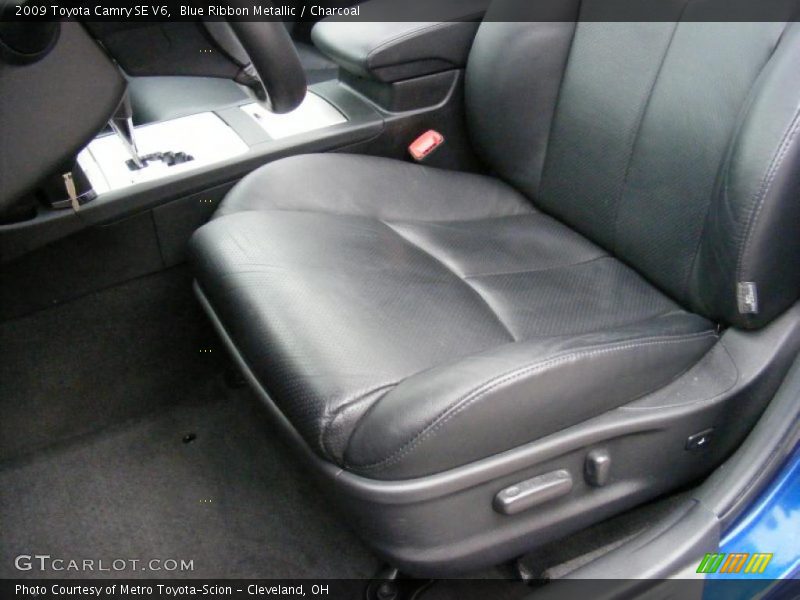 Blue Ribbon Metallic / Charcoal 2009 Toyota Camry SE V6