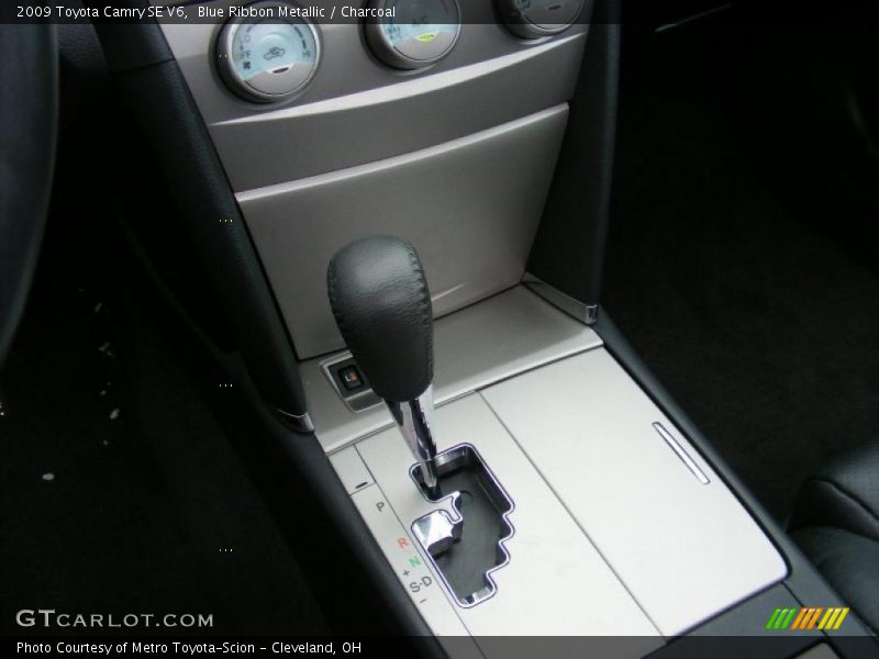 Blue Ribbon Metallic / Charcoal 2009 Toyota Camry SE V6