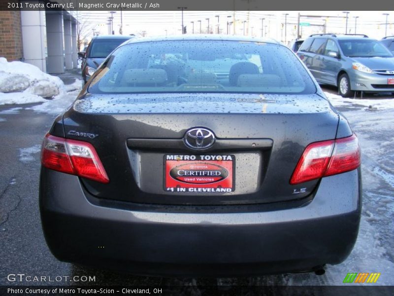 Magnetic Gray Metallic / Ash 2011 Toyota Camry LE