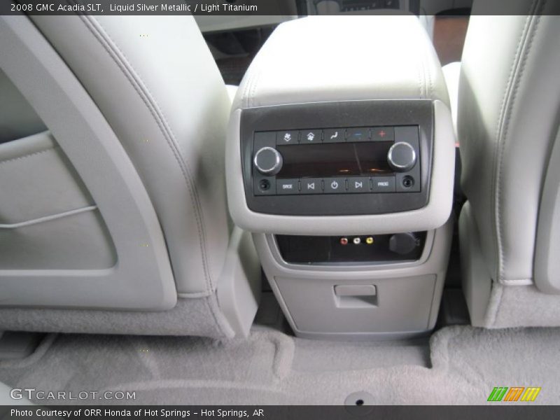Liquid Silver Metallic / Light Titanium 2008 GMC Acadia SLT