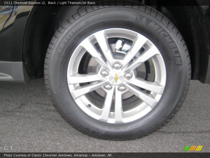 Black / Light Titanium/Jet Black 2011 Chevrolet Equinox LS