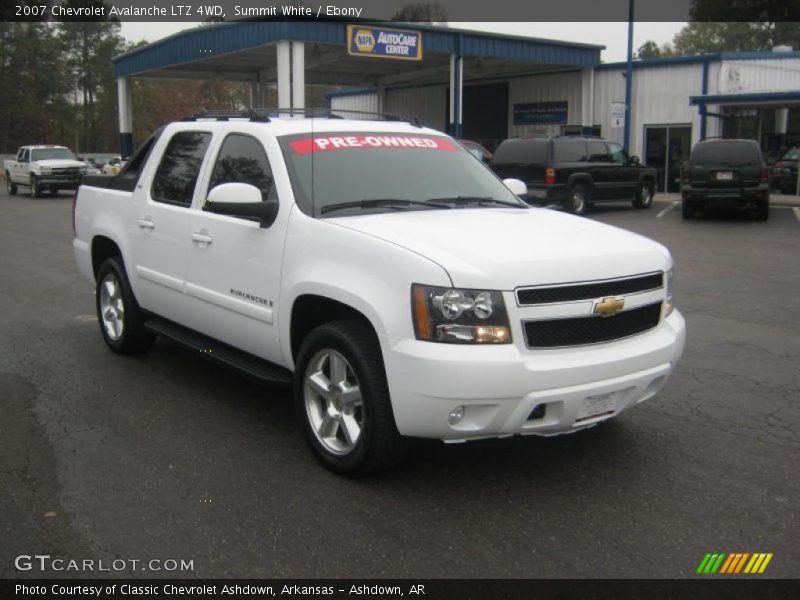 Summit White / Ebony 2007 Chevrolet Avalanche LTZ 4WD