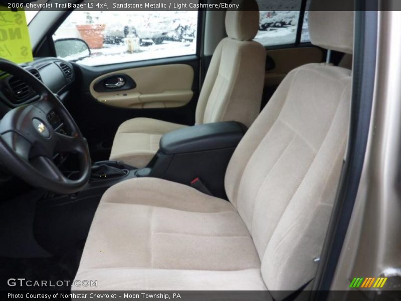 Sandstone Metallic / Light Cashmere/Ebony 2006 Chevrolet TrailBlazer LS 4x4