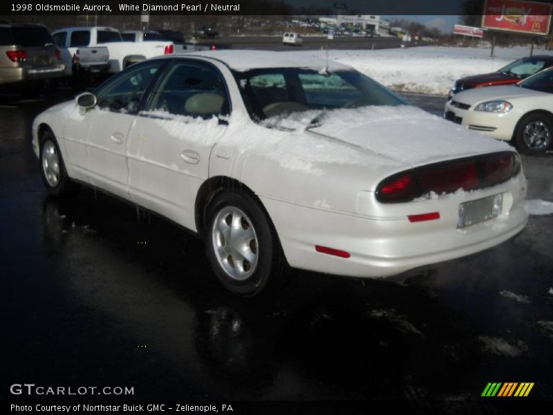 White Diamond Pearl / Neutral 1998 Oldsmobile Aurora