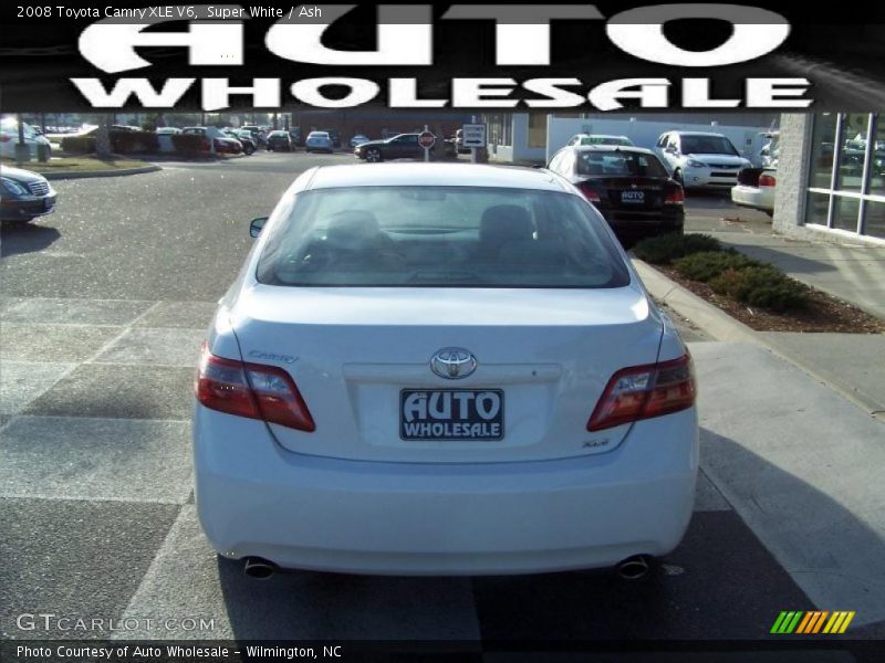 Super White / Ash 2008 Toyota Camry XLE V6