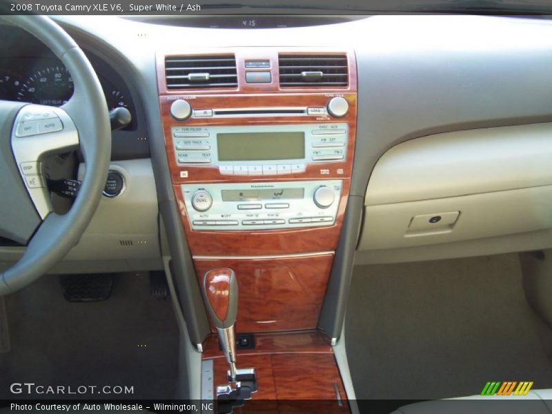 Super White / Ash 2008 Toyota Camry XLE V6