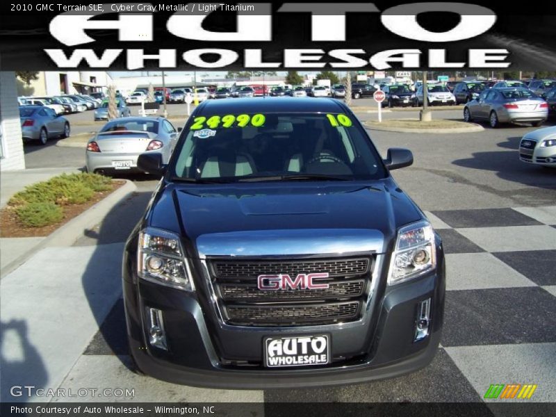 Cyber Gray Metallic / Light Titanium 2010 GMC Terrain SLE