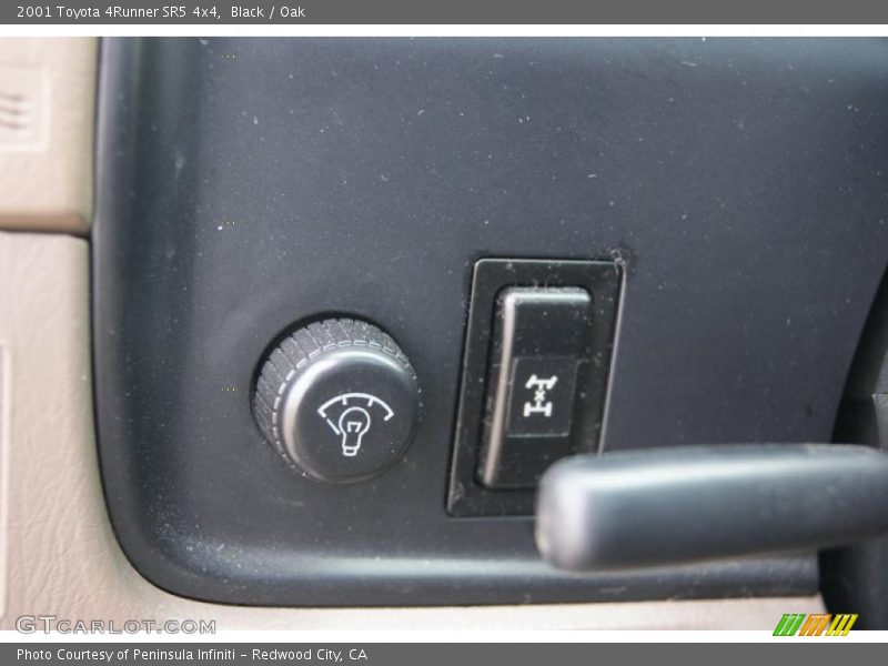 Black / Oak 2001 Toyota 4Runner SR5 4x4