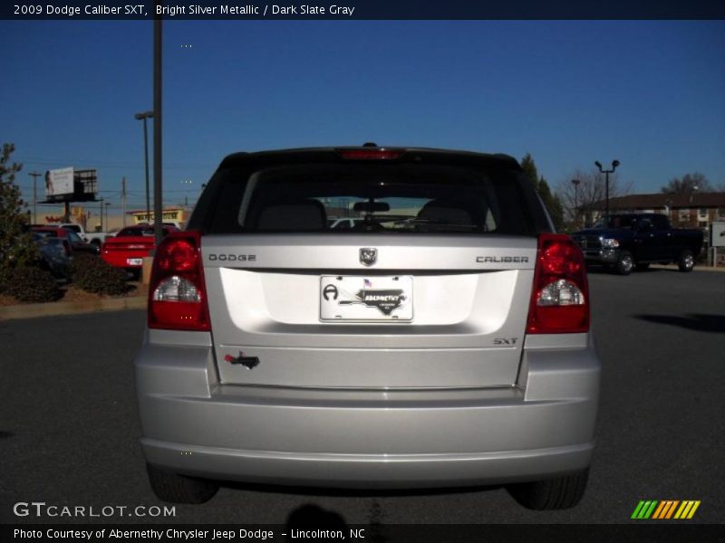 Bright Silver Metallic / Dark Slate Gray 2009 Dodge Caliber SXT