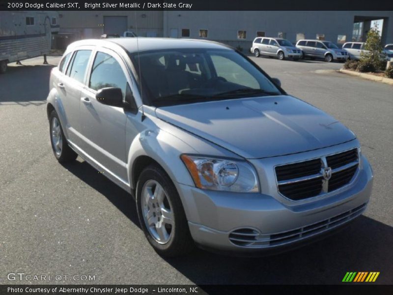 Bright Silver Metallic / Dark Slate Gray 2009 Dodge Caliber SXT