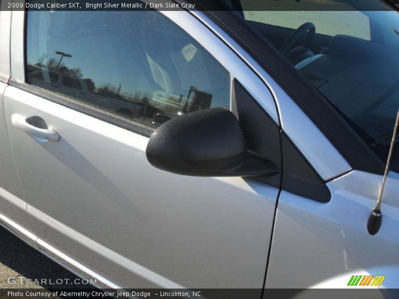 Bright Silver Metallic / Dark Slate Gray 2009 Dodge Caliber SXT