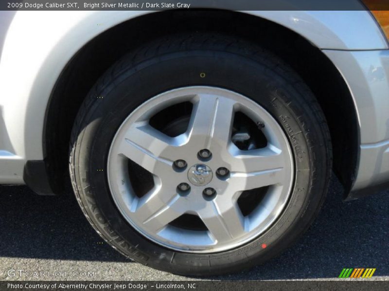 Bright Silver Metallic / Dark Slate Gray 2009 Dodge Caliber SXT