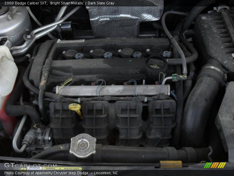 Bright Silver Metallic / Dark Slate Gray 2009 Dodge Caliber SXT