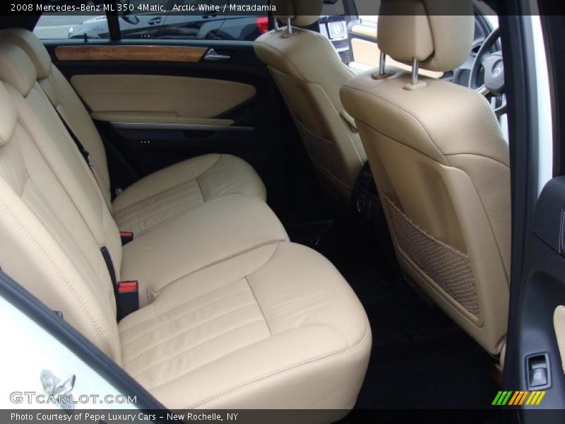 Arctic White / Macadamia 2008 Mercedes-Benz ML 350 4Matic