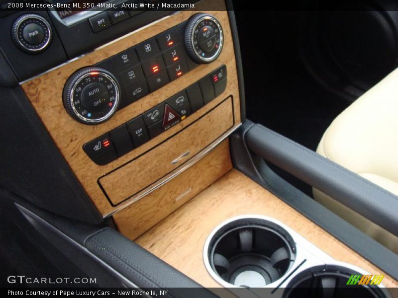 Arctic White / Macadamia 2008 Mercedes-Benz ML 350 4Matic
