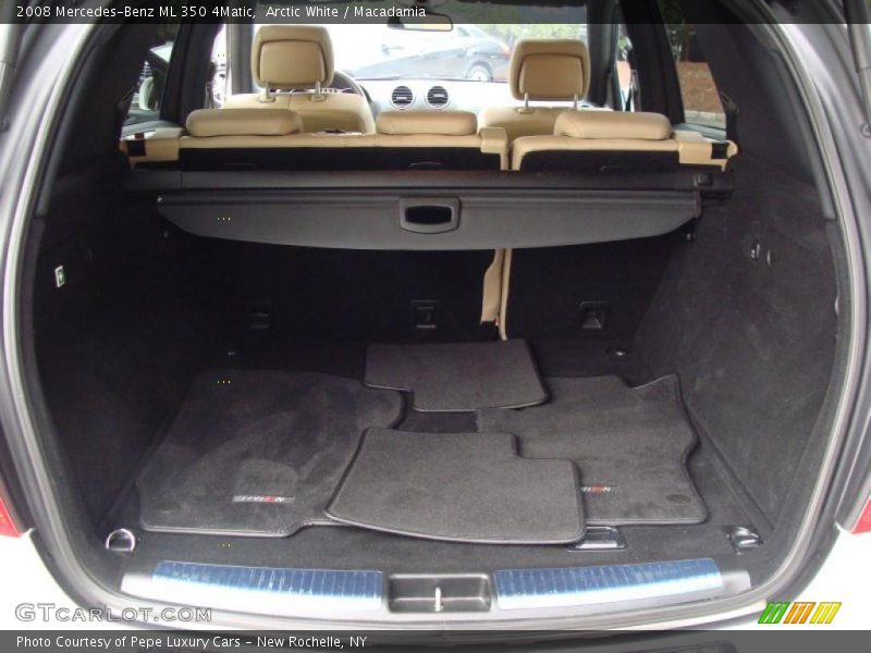 Arctic White / Macadamia 2008 Mercedes-Benz ML 350 4Matic