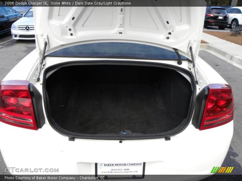 Stone White / Dark Slate Gray/Light Graystone 2006 Dodge Charger SE