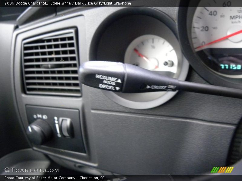 Stone White / Dark Slate Gray/Light Graystone 2006 Dodge Charger SE