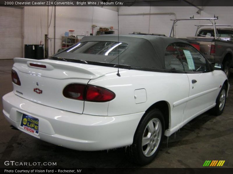 Bright White / Medium Gray 2000 Chevrolet Cavalier Z24 Convertible