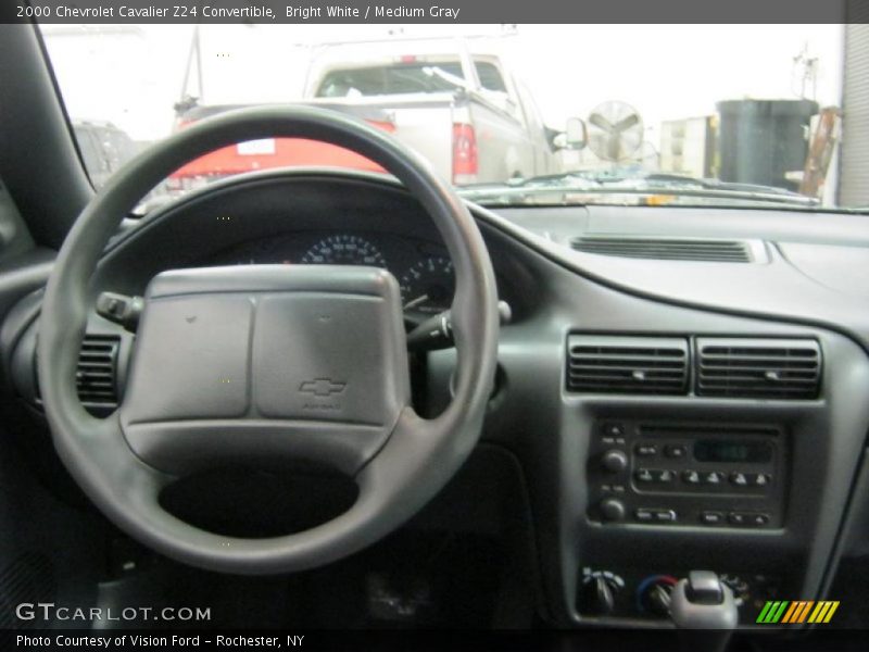 Bright White / Medium Gray 2000 Chevrolet Cavalier Z24 Convertible