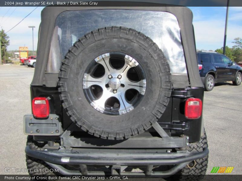 Black / Dark Slate Gray 2004 Jeep Wrangler SE 4x4